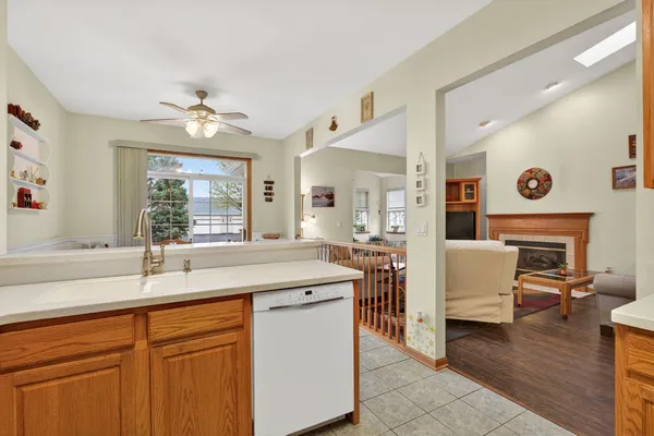 $249,900 | 16243 Tomahawk Lake Court, Crest Hill, IL 60403