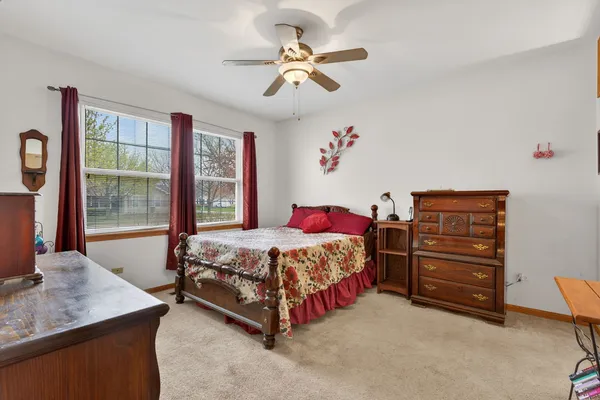 $249,900 | 16243 Tomahawk Lake Court, Crest Hill, IL 60403