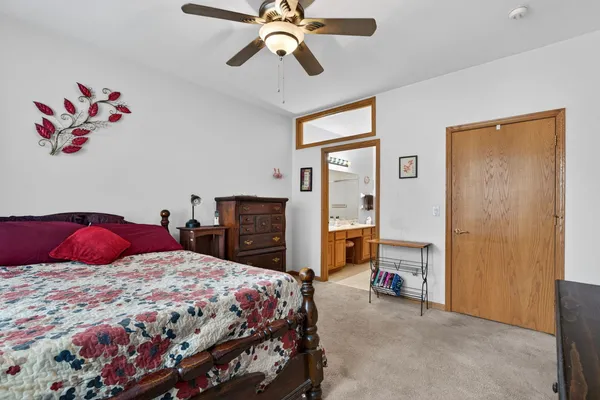 $249,900 | 16243 Tomahawk Lake Court, Crest Hill, IL 60403