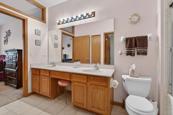 $249,900 | 16243 Tomahawk Lake Court, Crest Hill, IL 60403