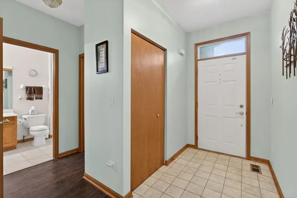 $249,900 | 16243 Tomahawk Lake Court, Crest Hill, IL 60403