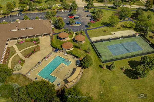 $249,900 | 16243 Tomahawk Lake Court, Crest Hill, IL 60403