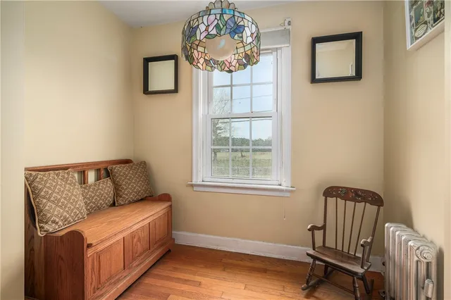 $500,000 | 1261 Putnam Pike, Glocester, RI 02814