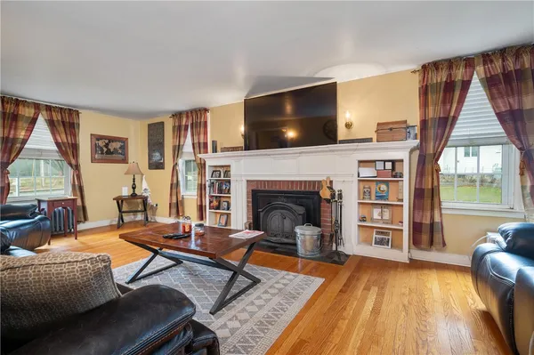 $459,900 | 1261 Putnam Pike, Glocester, RI 02814