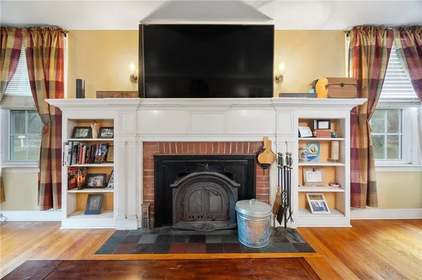 $459,900 | 1261 Putnam Pike, Glocester, RI 02814