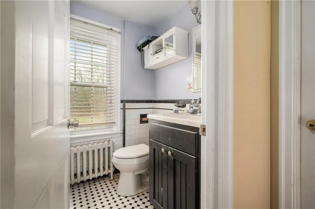 $500,000 | 1261 Putnam Pike, Glocester, RI 02814