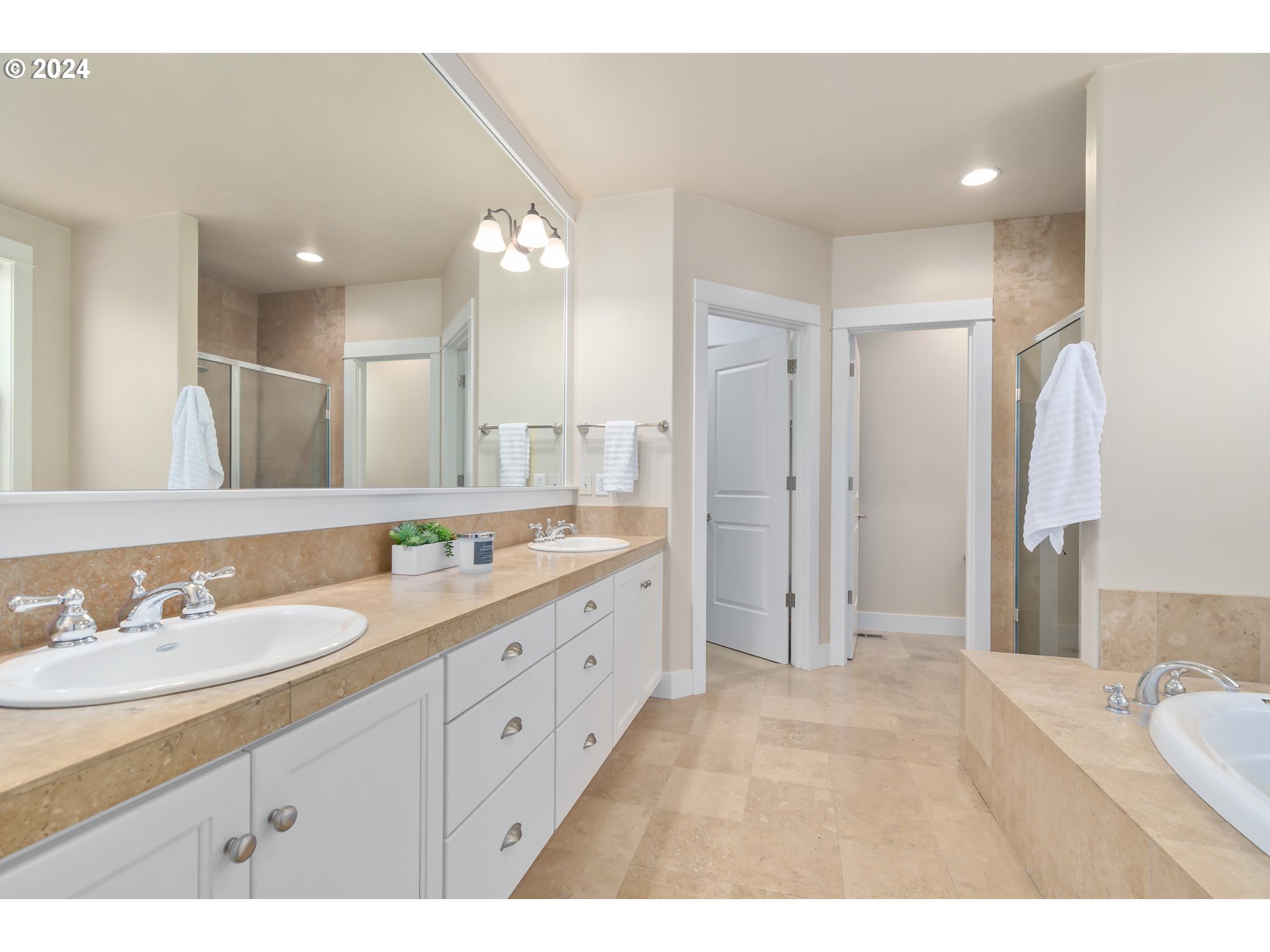 1151 Cedar Ridge Drive Eugene, OR 97401 - Photo 21 of 40 Gallery Image 21