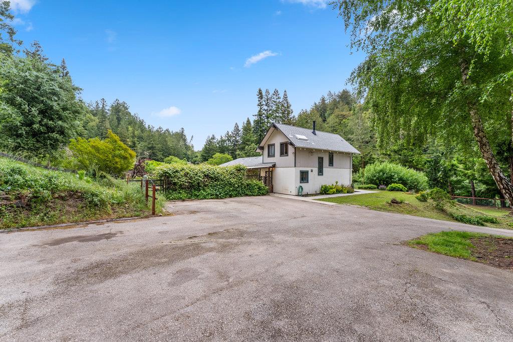 365 Nelson Road Scotts Valley, CA 95066 - Photo 24 of 34 Gallery Image 24