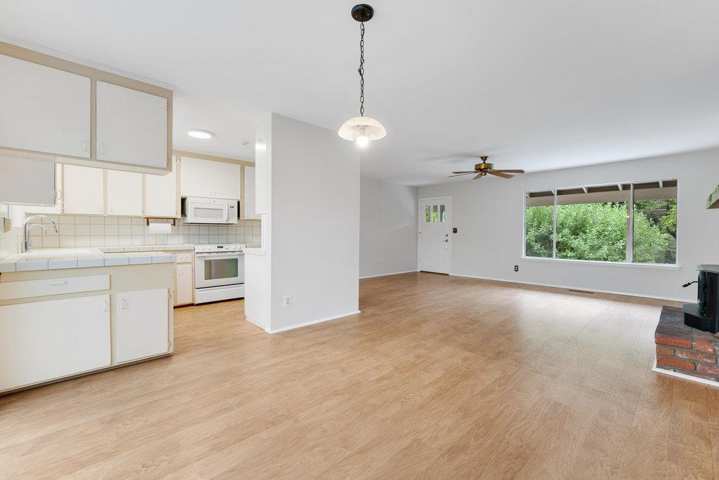 365 Nelson Road Scotts Valley, CA 95066 - Photo 8 of 34 Gallery Image 8
