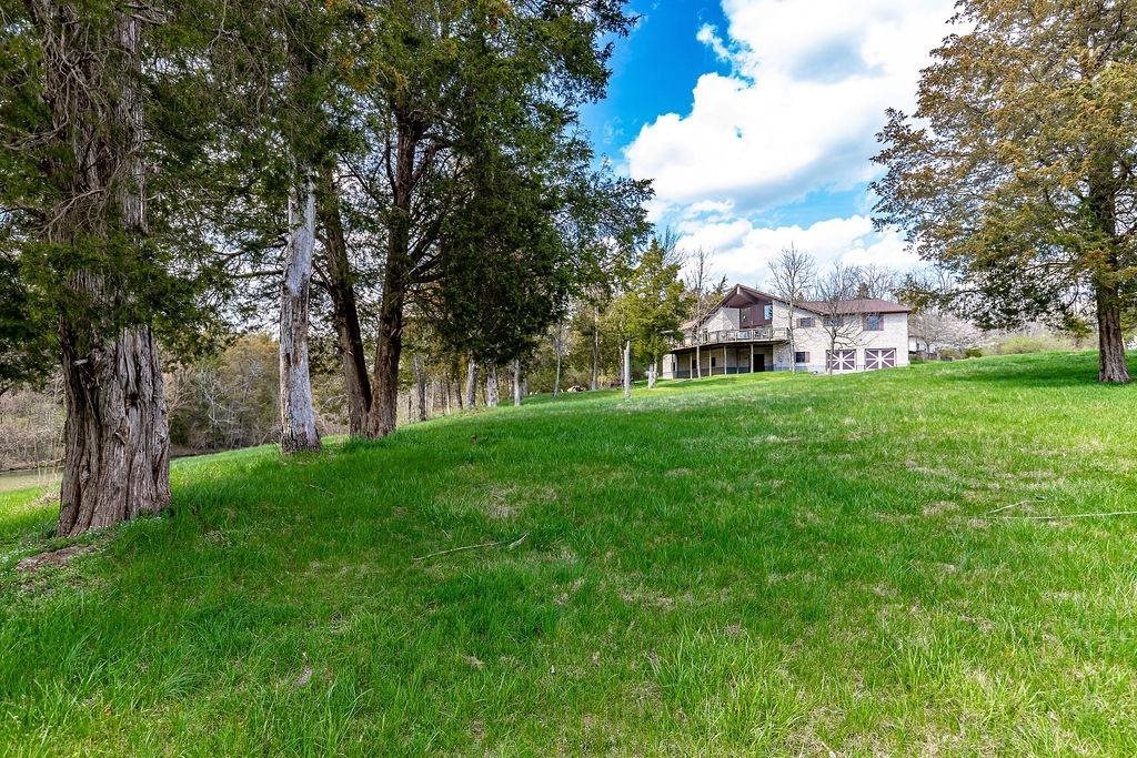 25651 Steele Road Lawrenceburg, IN 47025 - Photo 11 of 58 Gallery Image 11