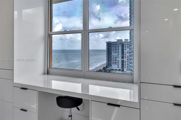 $4,800 | 2501 South Ocean Drive, Unit 1515, Hollywood, FL 33019