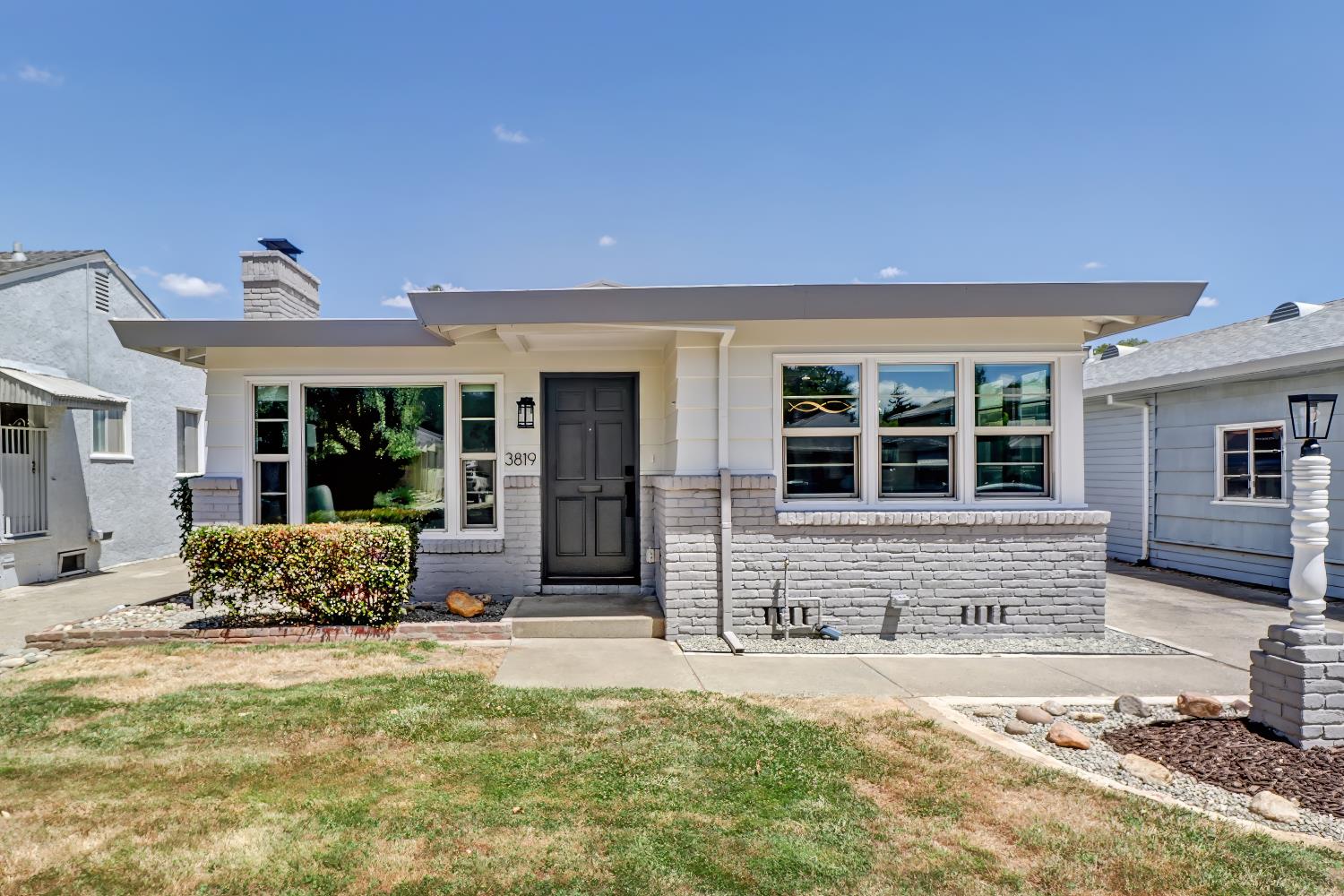 3819 Kroy Way Sacramento, CA 95820 - Photo 1 of 42