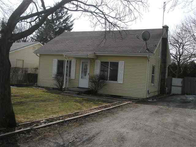 511 South Riverside Boulevard Goshen, IN 46526 - Photo 1 of 5 Gallery Image 1
