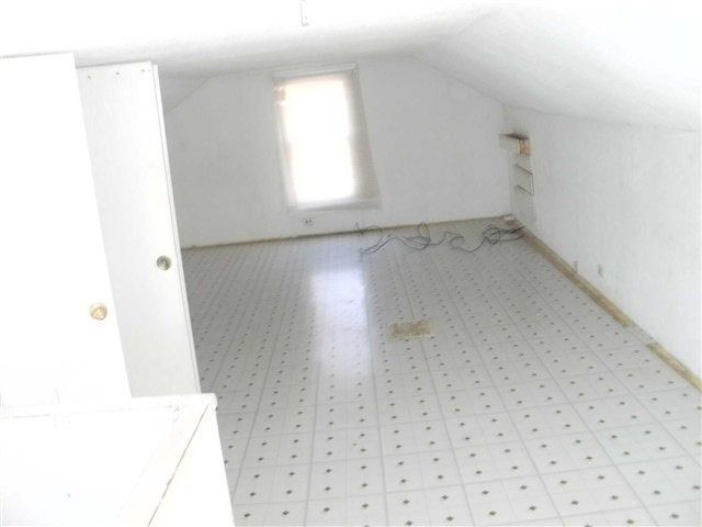 511 South Riverside Boulevard Goshen, IN 46526 - Photo 5 of 5 Gallery Image 5