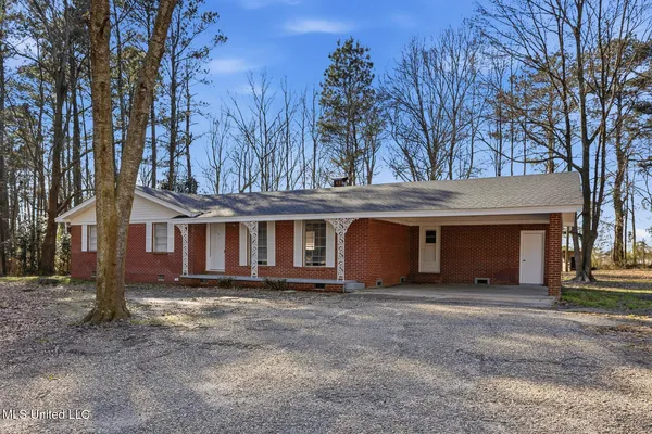 $219,900 | 9855 Highway 501, Forest, MS 39074