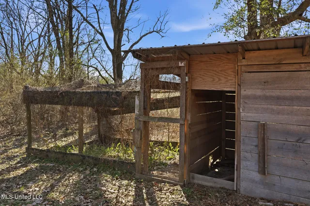 $219,900 | 9855 Highway 501, Forest, MS 39074