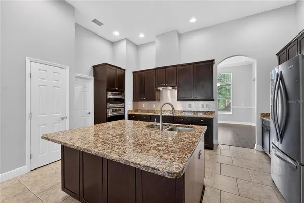 $4,200 | 15921 Persimmon Grove Drive, Lithia, FL 33547