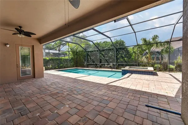 $4,200 | 15921 Persimmon Grove Drive, Lithia, FL 33547