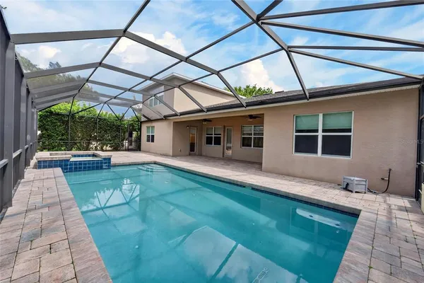 $4,200 | 15921 Persimmon Grove Drive, Lithia, FL 33547