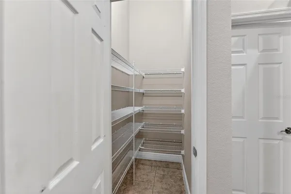 $4,200 | 15921 Persimmon Grove Drive, Lithia, FL 33547