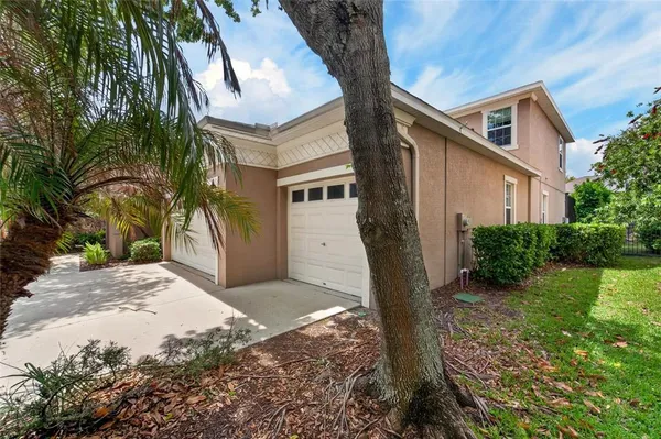 $4,200 | 15921 Persimmon Grove Drive, Lithia, FL 33547