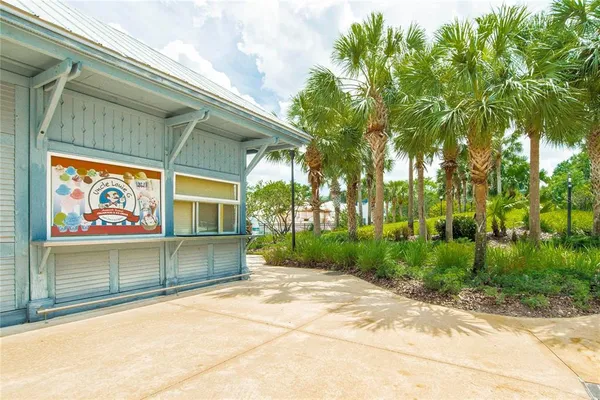 $4,200 | 15921 Persimmon Grove Drive, Lithia, FL 33547