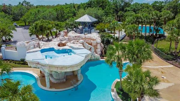 $4,200 | 15921 Persimmon Grove Drive, Lithia, FL 33547