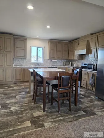 $714,900 | 3035 East 756 North, Chester, ID 83421