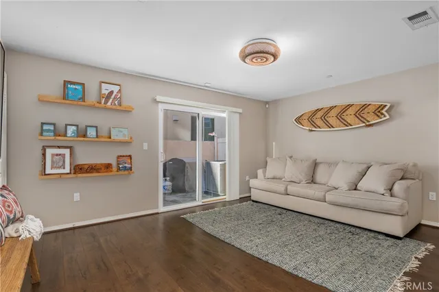 $4,600 | 12042 Stanley Park Court, Hawthorne, CA 90250