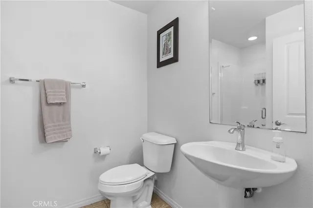 $4,600 | 12042 Stanley Park Court, Hawthorne, CA 90250