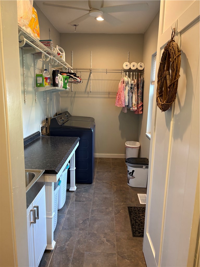 11 Country Club Road Paris, IL 61944 - Photo 12 of 19