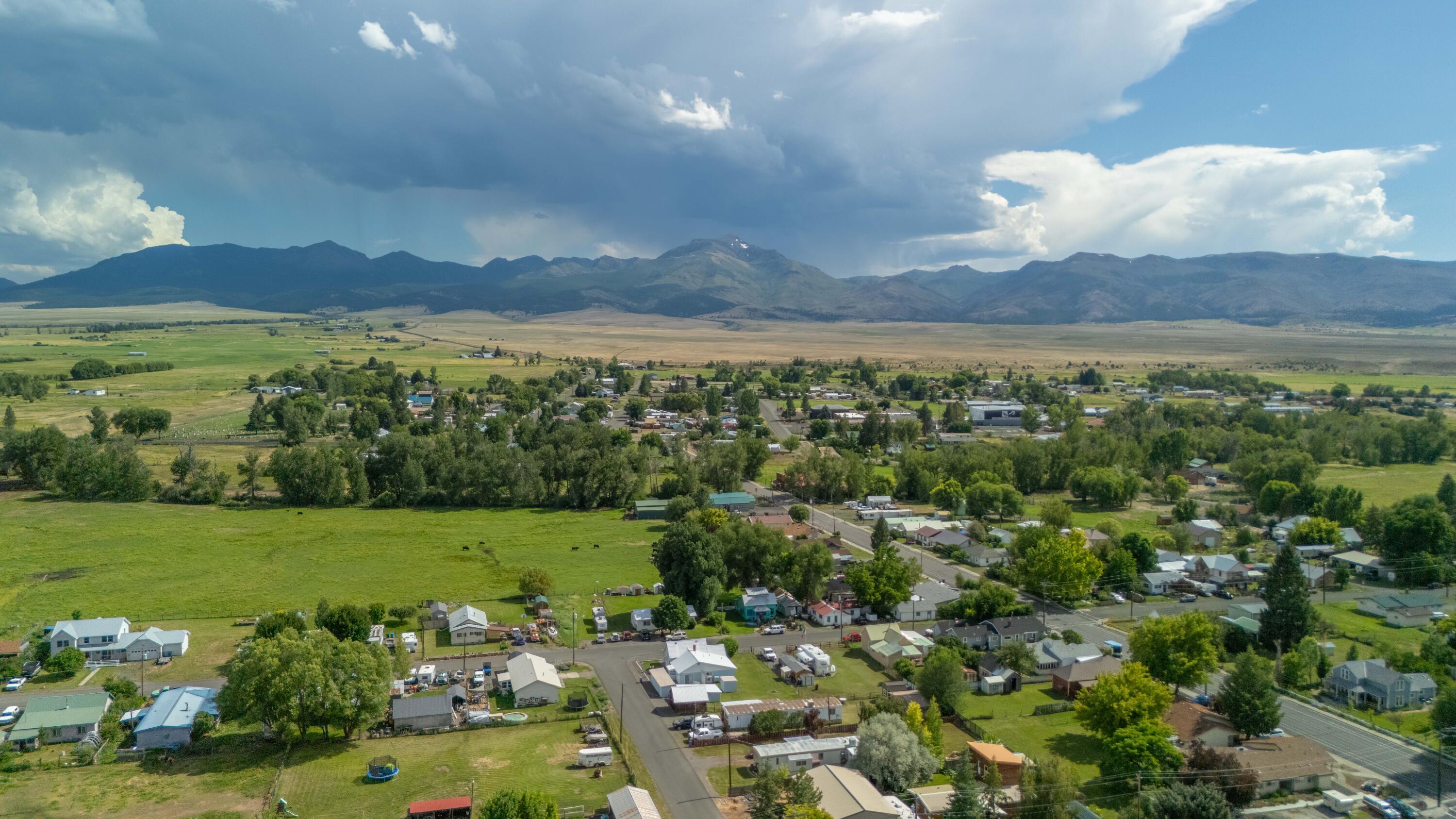 206 Front Street Prairie City, OR 97869 - Photo 75 of 77 Views of the Strawberry Mts