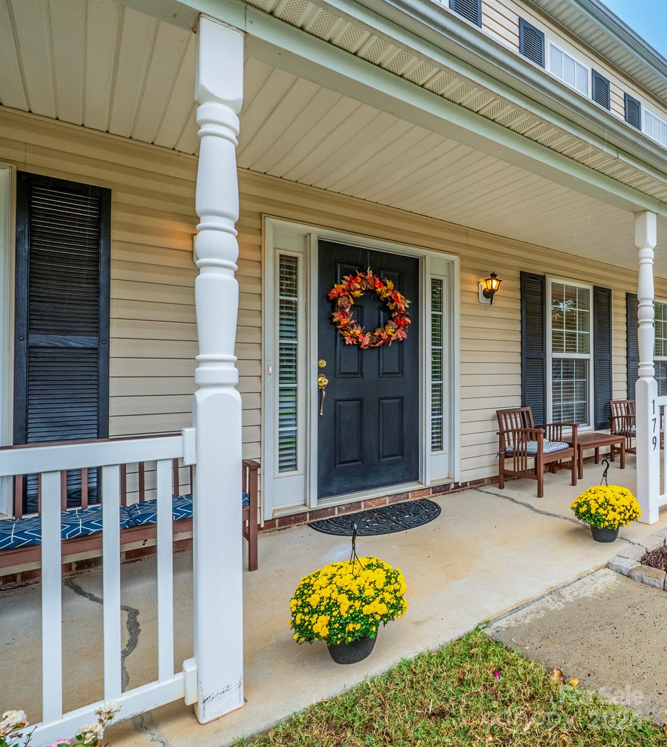 179 Elrosa Road Mooresville, NC 28115 - Photo 2 of 24 Gallery Image 2