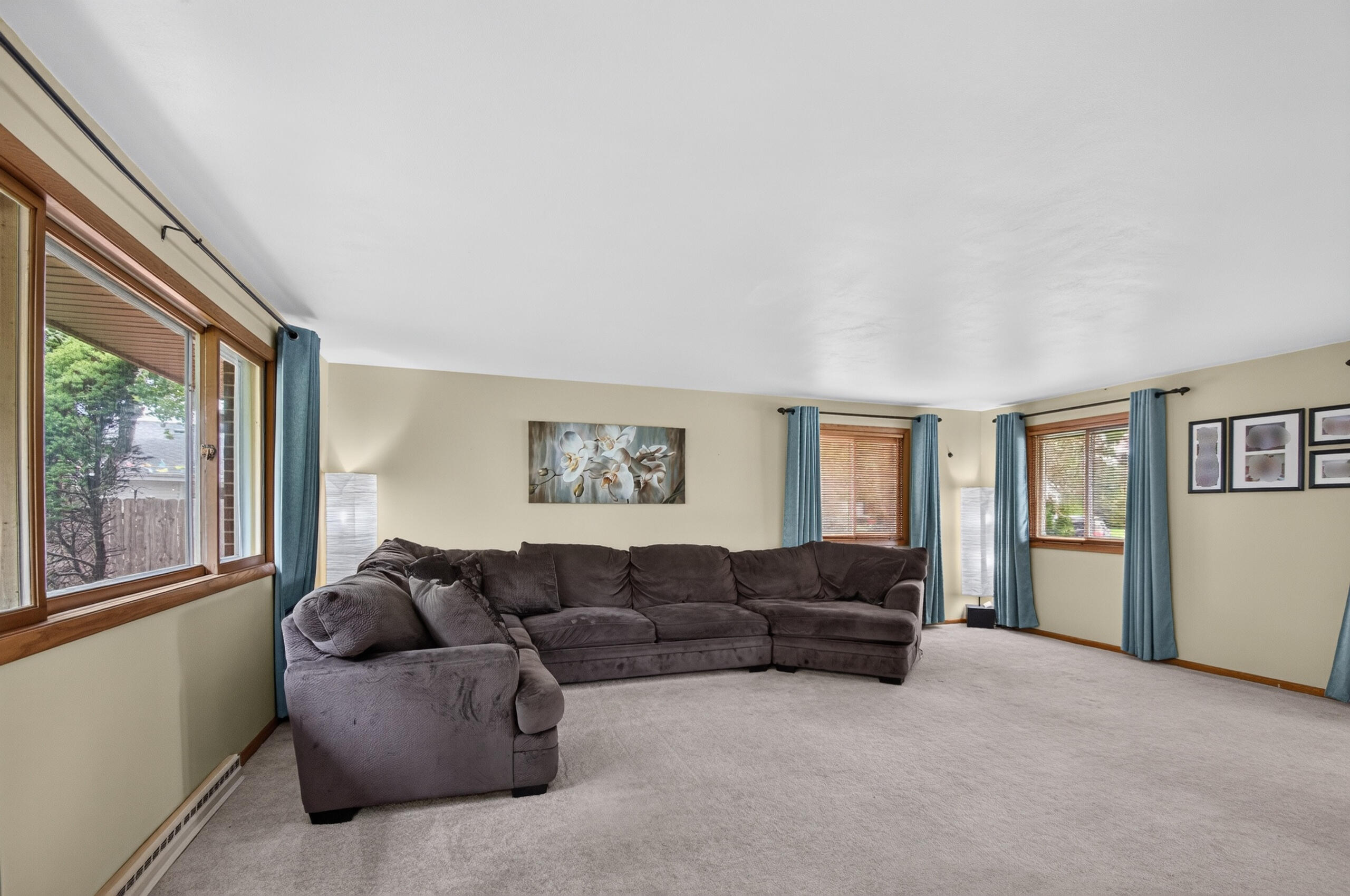 418 Jonathon Drive Racine, WI 53402 - Photo 21 of 40 DSC_4255