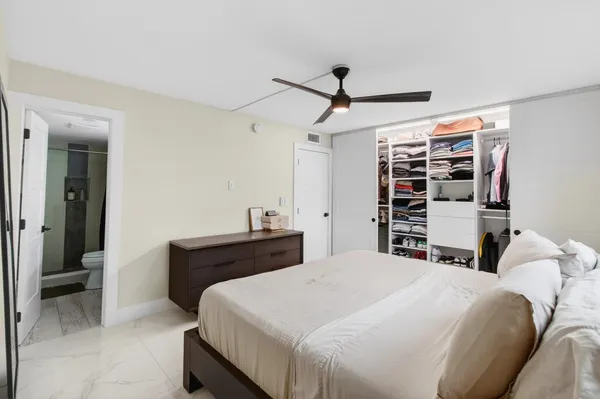 $2,500 | 322 North Federal Highway, Unit 137, Deerfield Beach, FL 33441