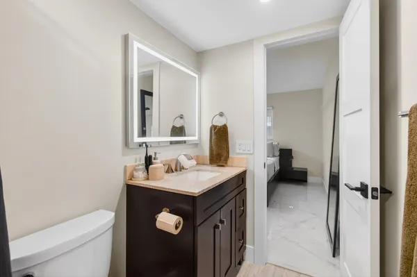 $2,500 | 322 North Federal Highway, Unit 137, Deerfield Beach, FL 33441