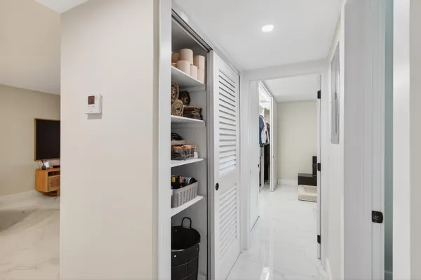 $2,500 | 322 North Federal Highway, Unit 137, Deerfield Beach, FL 33441