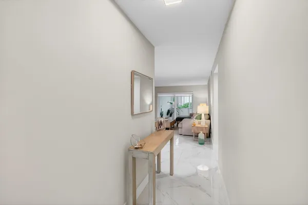 $2,500 | 322 North Federal Highway, Unit 137, Deerfield Beach, FL 33441