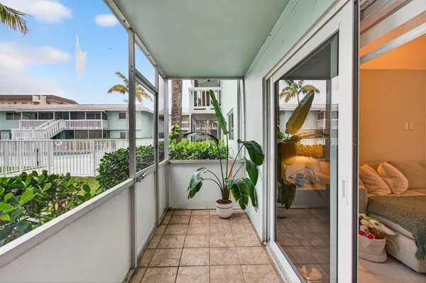 $2,500 | 322 North Federal Highway, Unit 137, Deerfield Beach, FL 33441