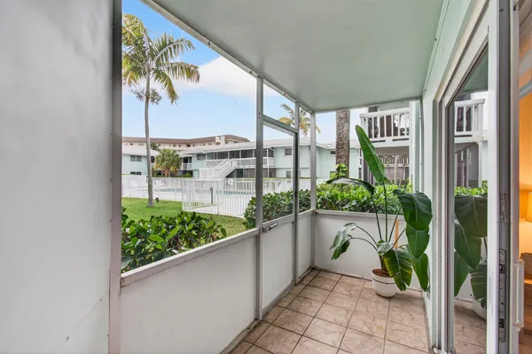 $2,500 | 322 North Federal Highway, Unit 137, Deerfield Beach, FL 33441