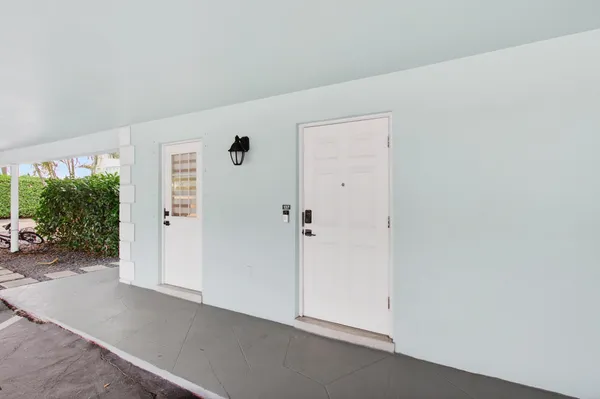 $2,500 | 322 North Federal Highway, Unit 137, Deerfield Beach, FL 33441