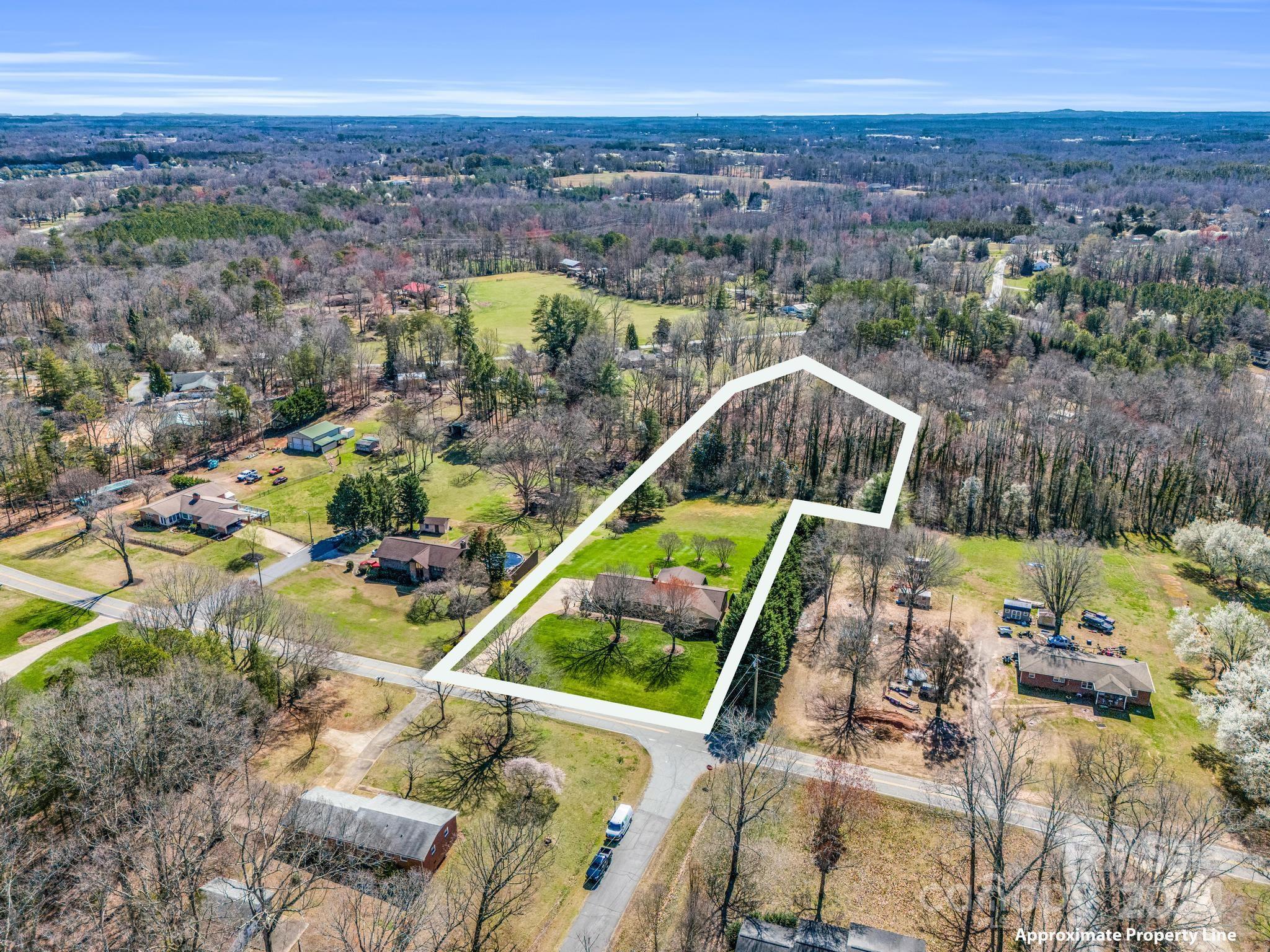 436 Sunset Memorial Road Forest City, NC 28043 - Photo 43 of 47 Gallery Image 43