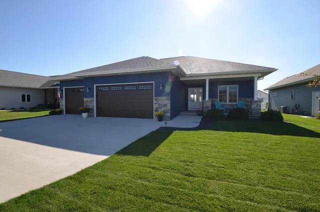 $479,900 | 3546 Joshua Drive, Janesville, WI 53563