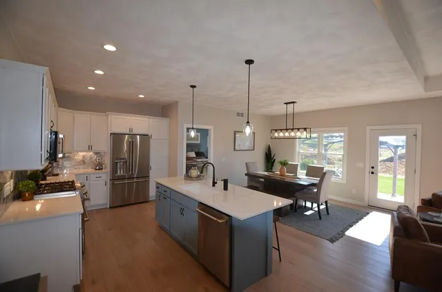 $479,900 | 3546 Joshua Drive, Janesville, WI 53563