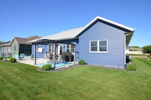 $479,900 | 3546 Joshua Drive, Janesville, WI 53563