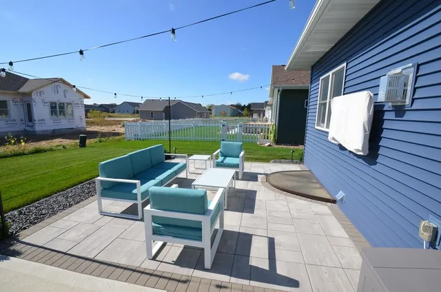 $479,900 | 3546 Joshua Drive, Janesville, WI 53563