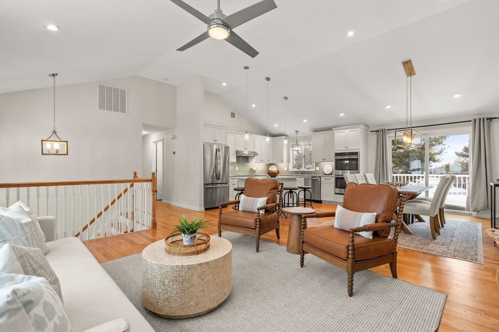 12 Tara Road Peabody, MA 01960 - Photo 2 of 30