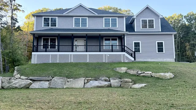 $799,000 | 26 Rodina Drive, Pawling, NY 12564