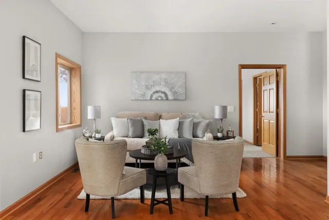 $800,000 | 5220 County Rd HH, Barneveld, WI 53507