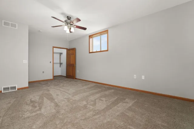 $800,000 | 5220 County Rd HH, Barneveld, WI 53507